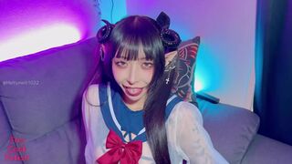 Succubus Melu seduces slave with hands and feet