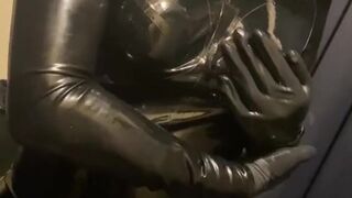 Latex Airi 002