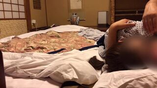 老舗温泉旅館での浴衣セックス 〜勃起したので自分勝手に挿入も、まさかのトイレ中座の失態〜